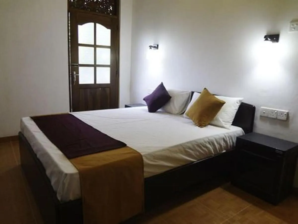 4 Rooms Fully Furnished House For Rent Kandy Sri Lanka