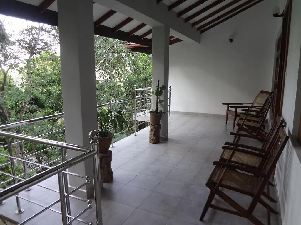 Holiday home 4 Rooms Fully Furnished House For Rent Kandy Sri Lanka
