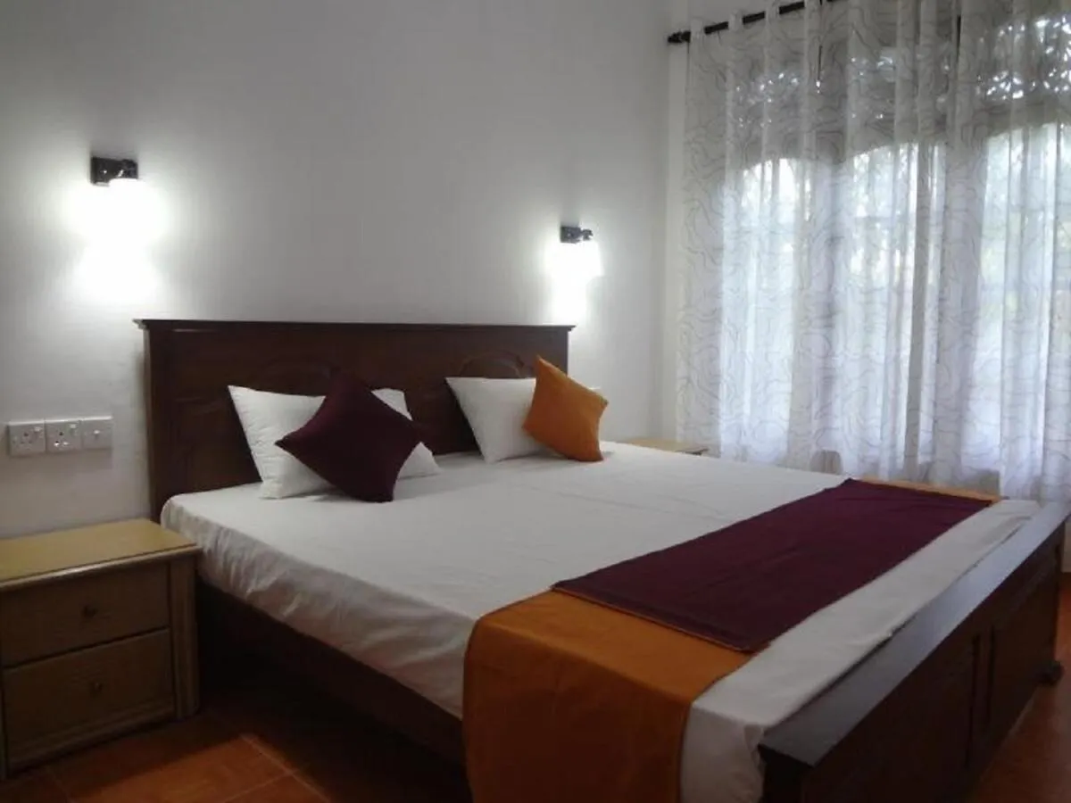 4 Rooms Fully Furnished House For Rent Kandy Holiday home